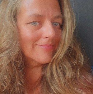 Meet your Posher, Gail